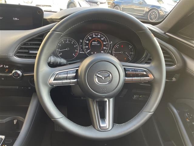 Mazda MAZDA3 2020 8272137-15