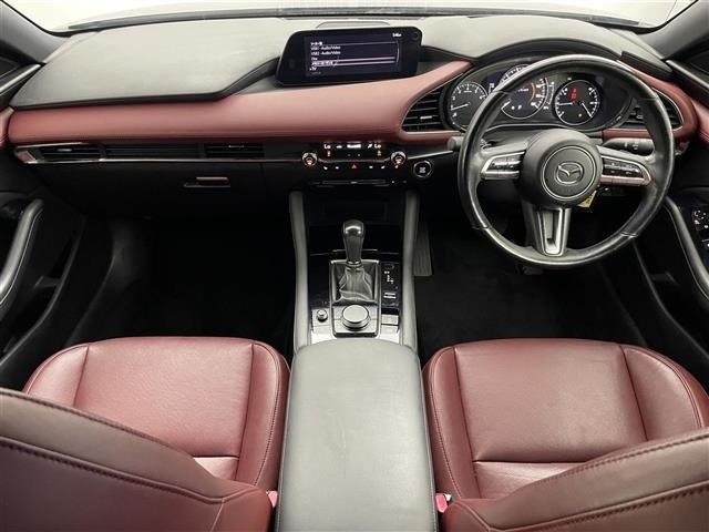 Mazda MAZDA3 2019 8272140-15