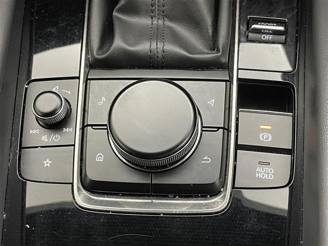 Mazda MAZDA3 2019 8272140-22