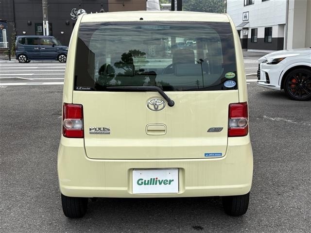 Toyota PIXIS SPACE 2012 8270131-1