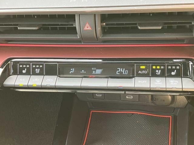 Toyota PRIUS 2023 8272233-19