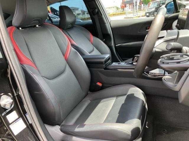 Toyota PRIUS 2023 8272233-22