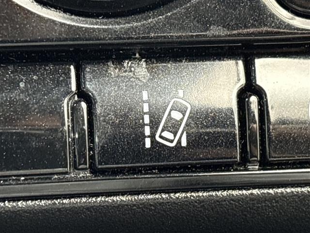 Toyota PRIUS 2016 8272299-3