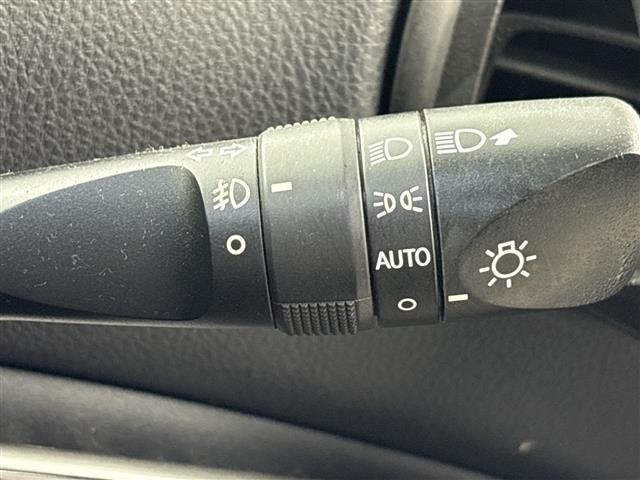 Toyota PRIUS 2016 8272299-4