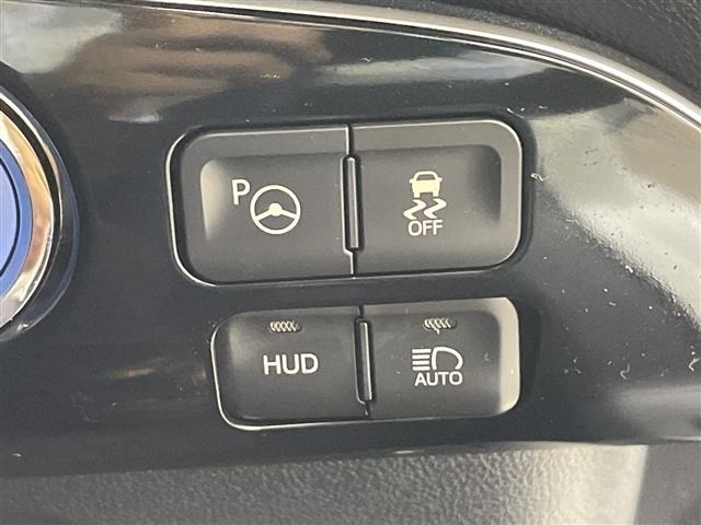 Toyota PRIUS 2017 8272304-22