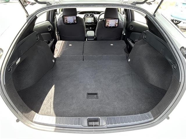 Toyota PRIUS 2016 8272305-21