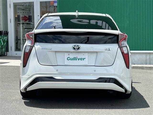 Toyota PRIUS 2016 8272305-4