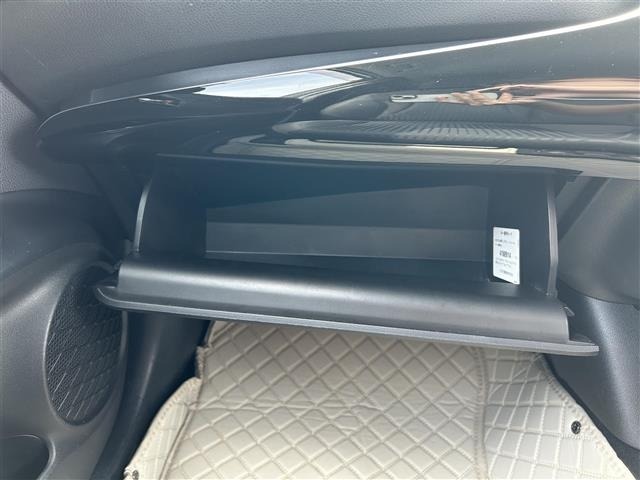 Toyota PRIUS 2016 8272305-5
