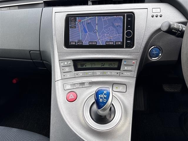 Toyota PRIUS 2013 8272312-21