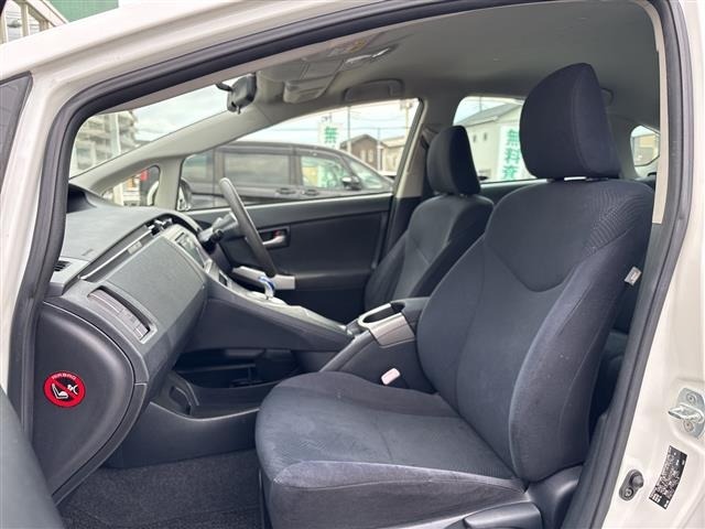 Toyota PRIUS 2013 8272312-4