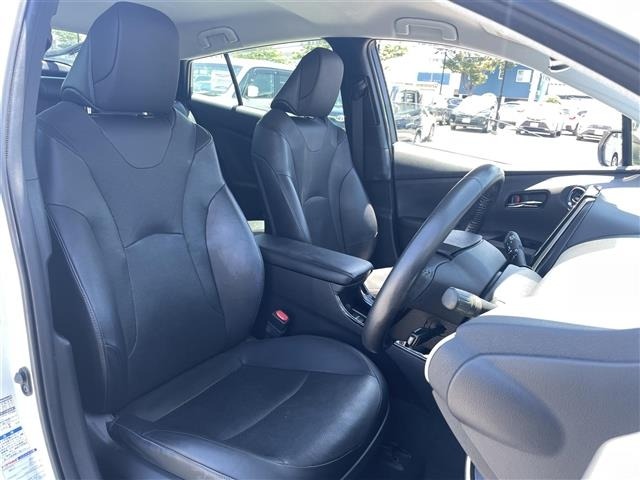 Toyota PRIUS 2019 8272316-12