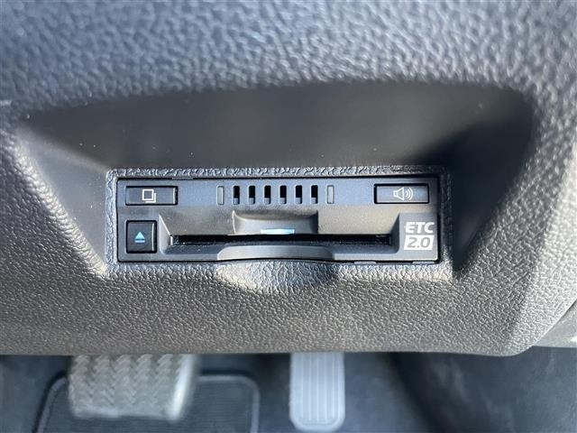 Toyota PRIUS 2019 8272316-3