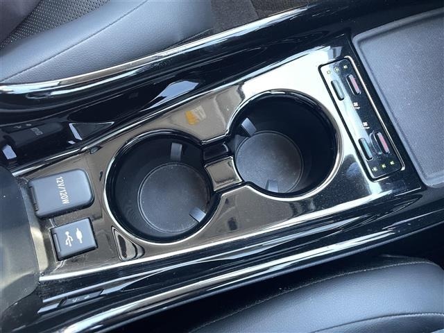 Toyota PRIUS 2019 8272316-7