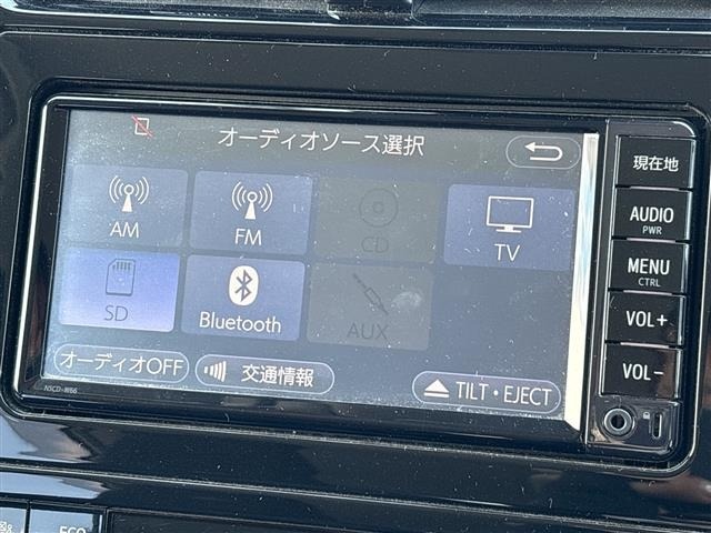 Toyota PRIUS 2018 8272318-13