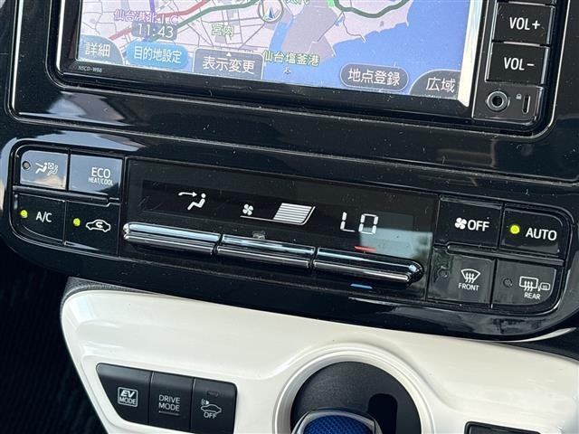 Toyota PRIUS 2018 8272318-21