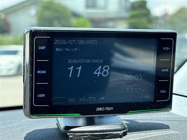 Toyota PRIUS 2018 8272318-6