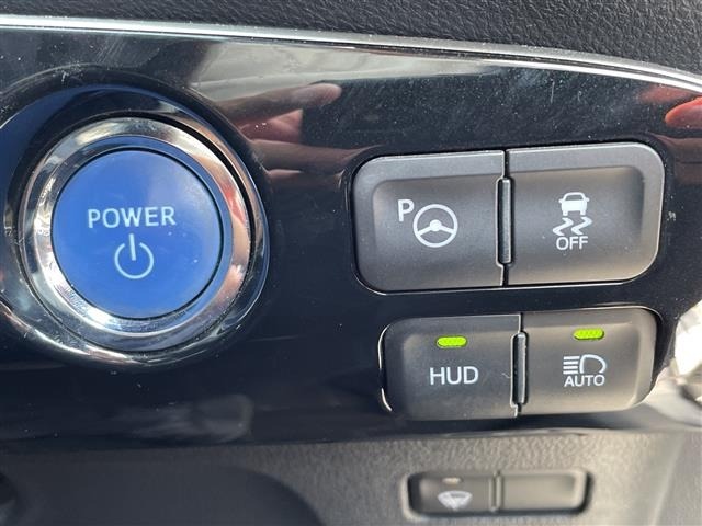 Toyota PRIUS 2016 8272321-11