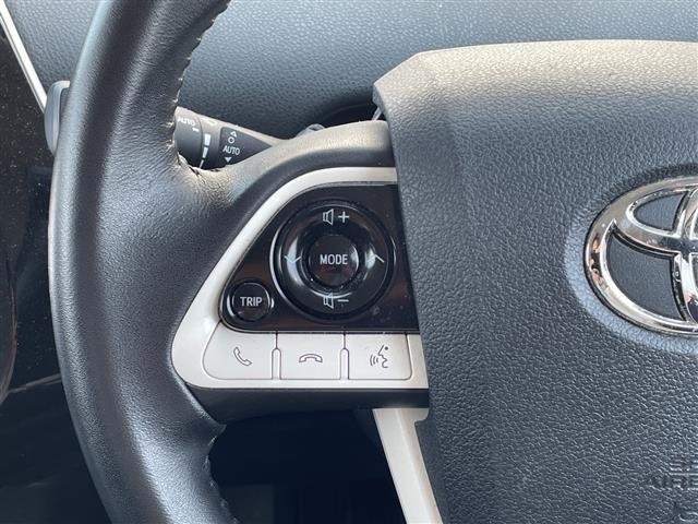 Toyota PRIUS 2016 8272321-22