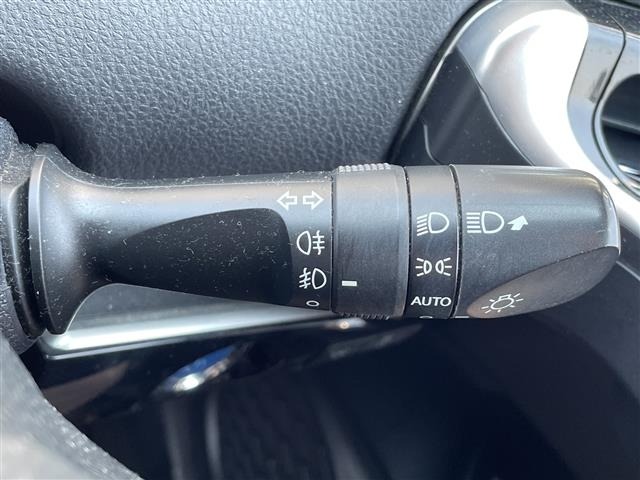 Toyota PRIUS 2016 8272321-4