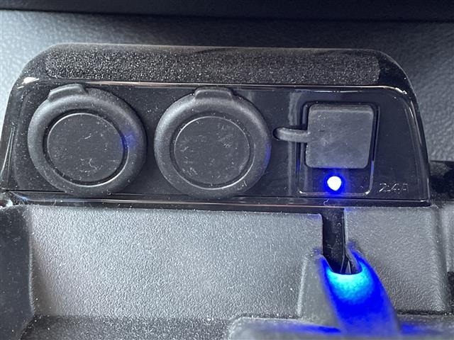 Toyota PRIUS 2016 8272321-9
