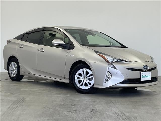 Toyota PRIUS 2017 8272322-0