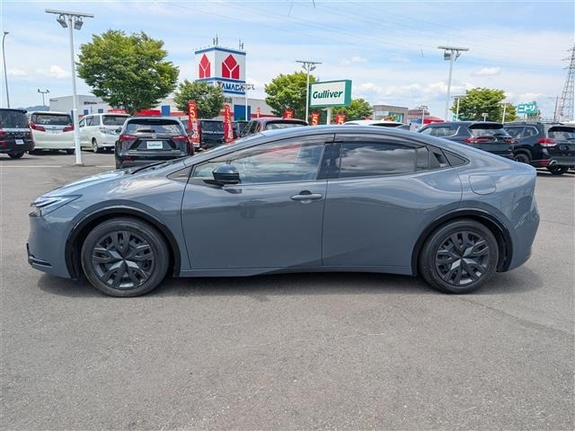Toyota PRIUS 2023 8272323-12