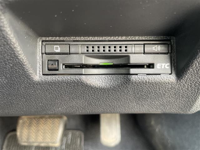 Toyota PRIUS 2016 8272324-9