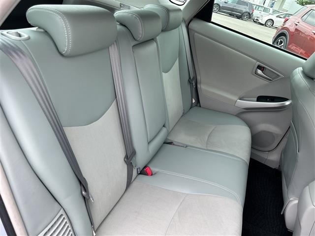 Toyota PRIUS 2015 8272326-10