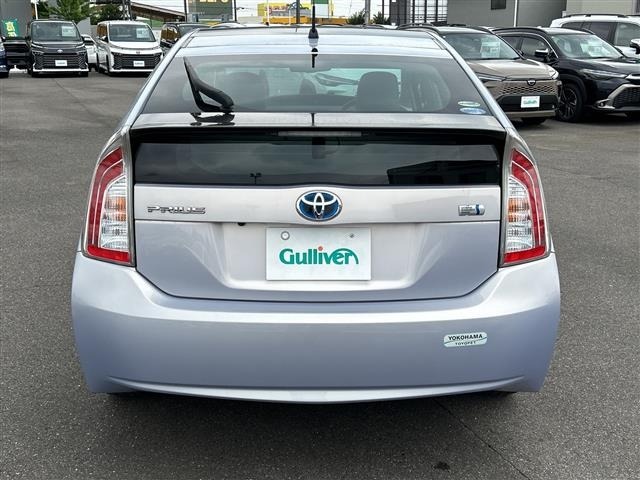 Toyota PRIUS 2015 8272326-4