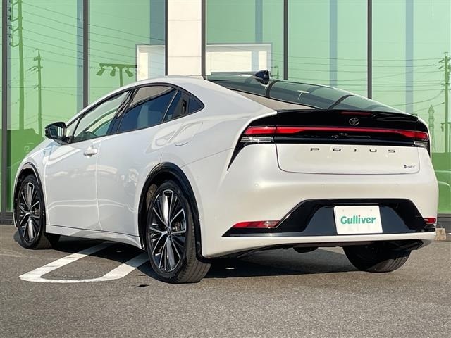 Toyota PRIUS 2023 8272327-13