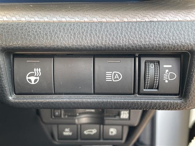 Toyota PRIUS 2023 8272327-3