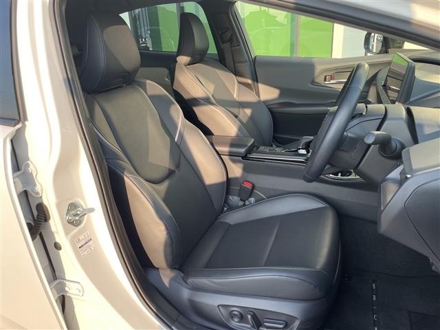 Toyota PRIUS 2023 8272327-6