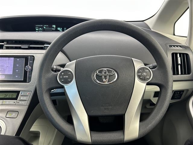 Toyota PRIUS 2014 8272329-17