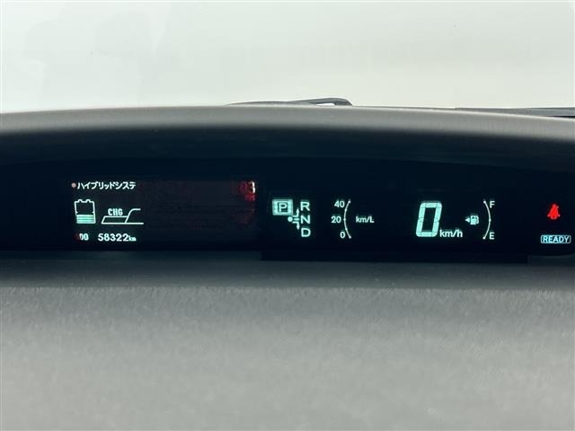 Toyota PRIUS 2014 8272329-18