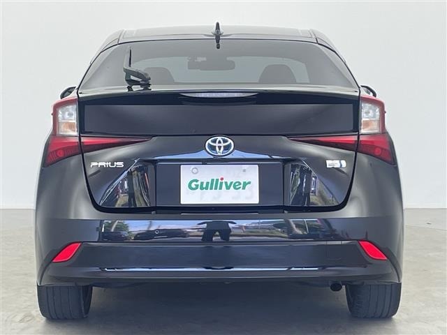 Toyota PRIUS 2022 8272330-20