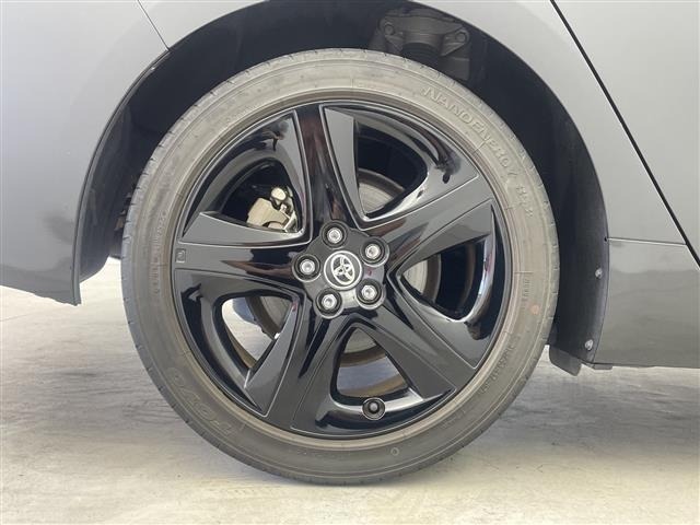 Toyota PRIUS 2022 8272330-6