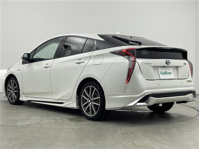 Toyota PRIUS 2019 8272331-13