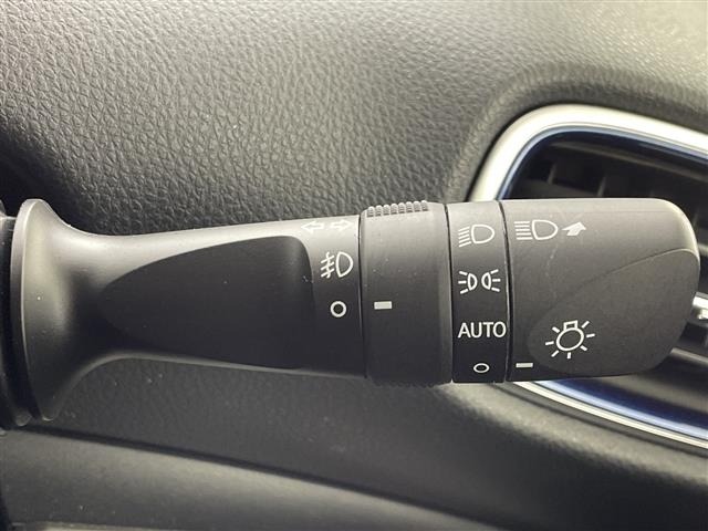 Toyota PRIUS 2019 8272333-11