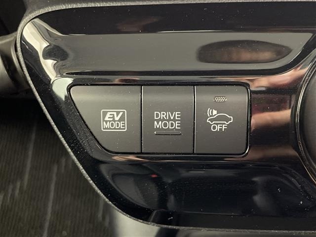 Toyota PRIUS 2019 8272333-17