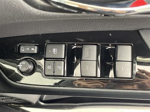 Toyota PRIUS 2019 8272333-20