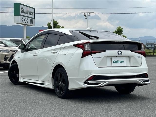 Toyota PRIUS 2020 8272334-13
