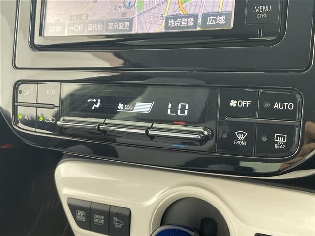 Toyota PRIUS 2016 8272335-10
