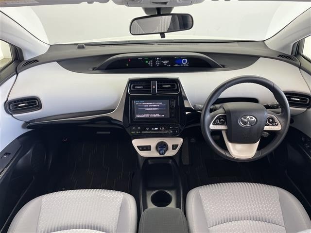 Toyota PRIUS 2016 8272335-14