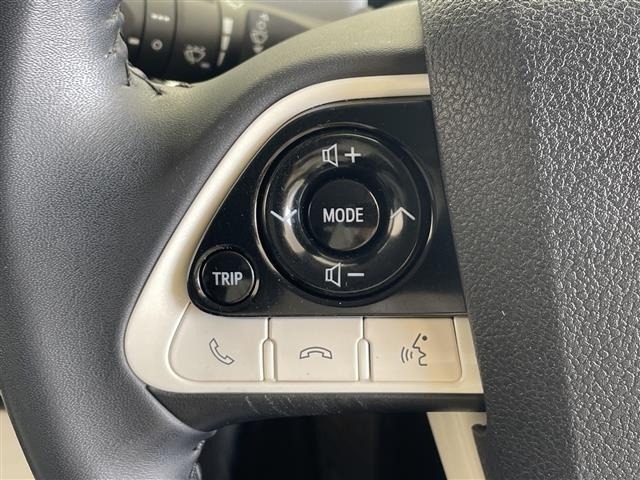 Toyota PRIUS 2016 8272335-19