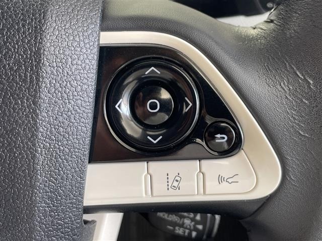 Toyota PRIUS 2016 8272335-21