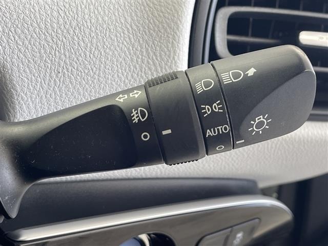 Toyota PRIUS 2016 8272335-3