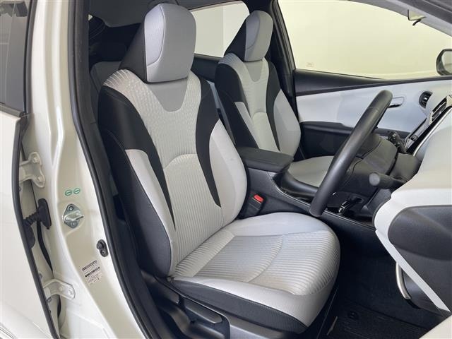 Toyota PRIUS 2016 8272335-6