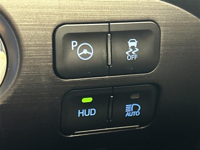 Toyota PRIUS 2021 8272336-5