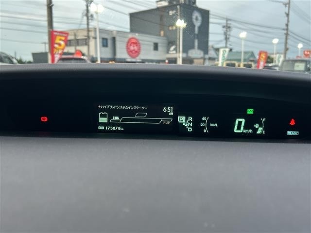 Toyota PRIUS 2010 8272337-13