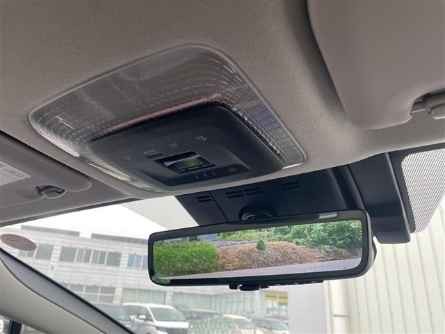 Toyota PRIUS 2023 8272338-11